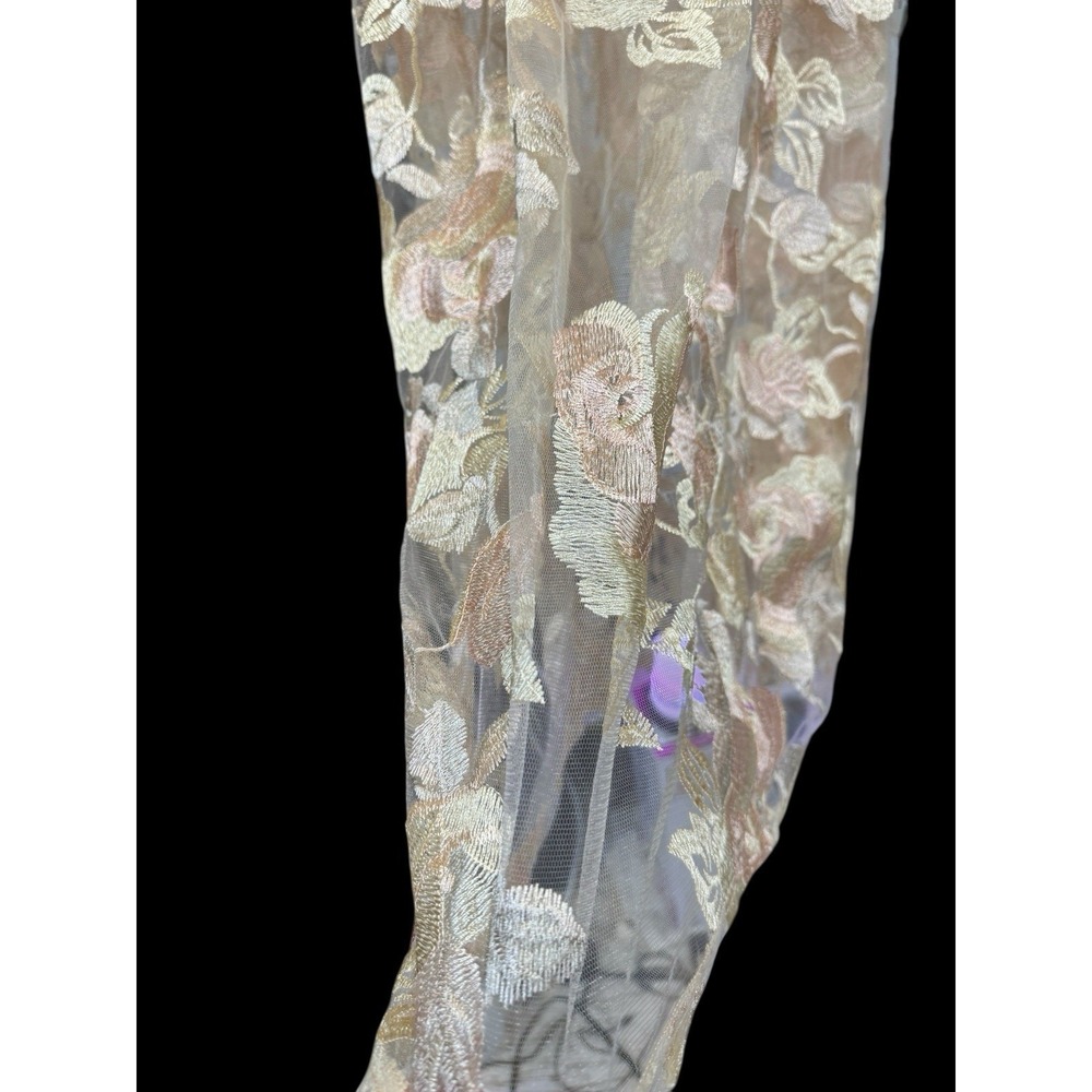 Women's Sheer Embroidered Long Skirt 44" L Size Small. 26" Waist Stretch NWOT